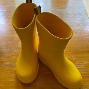 Isotoner French kids yellow rain boots unisex